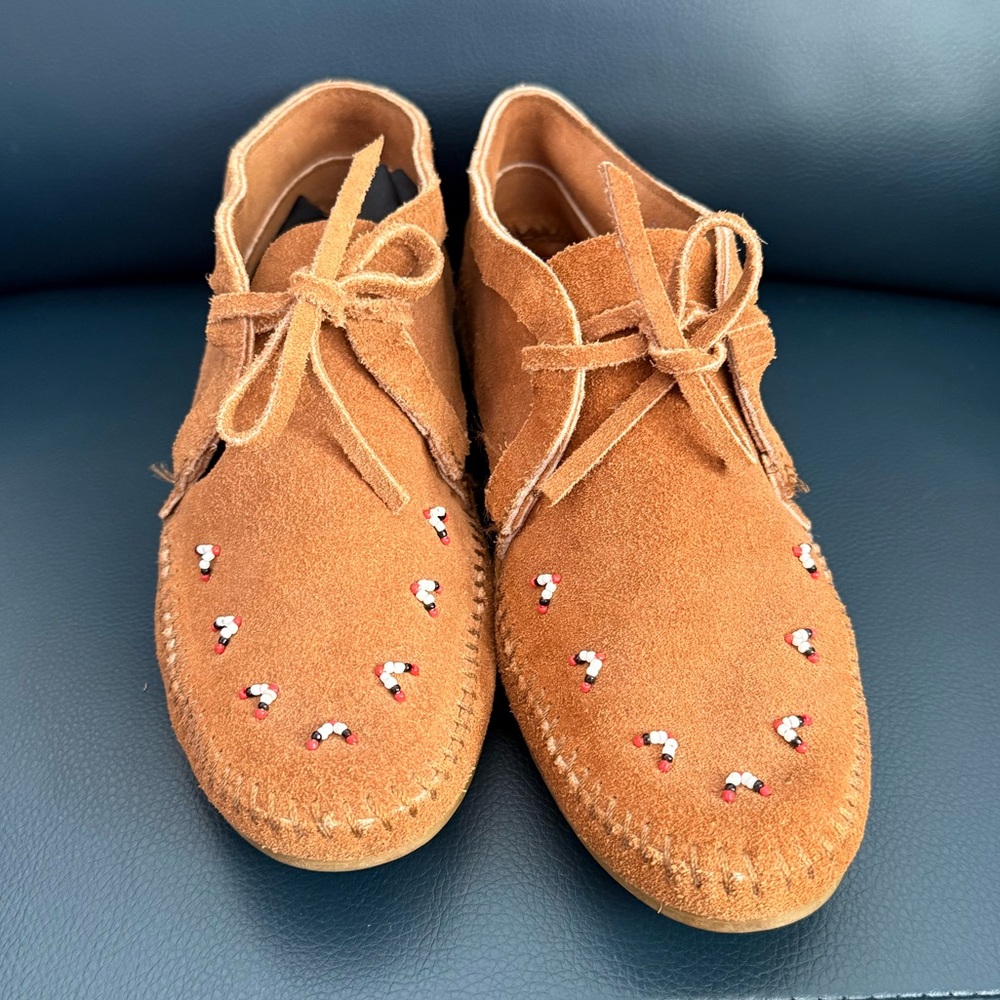 Minnetonka Tan Suede Moccasins with Beaded Accent